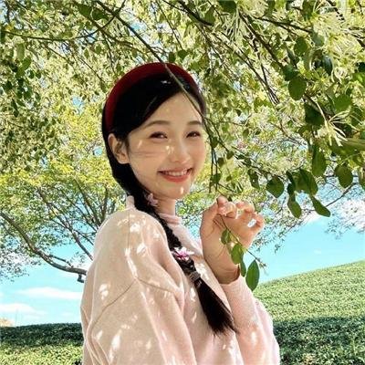 亚曼达厌世系